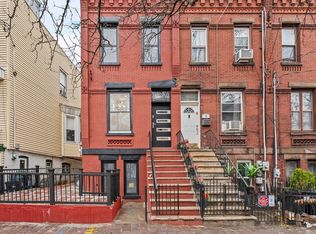 17 Crescent Ave, Jersey City, NJ 07304