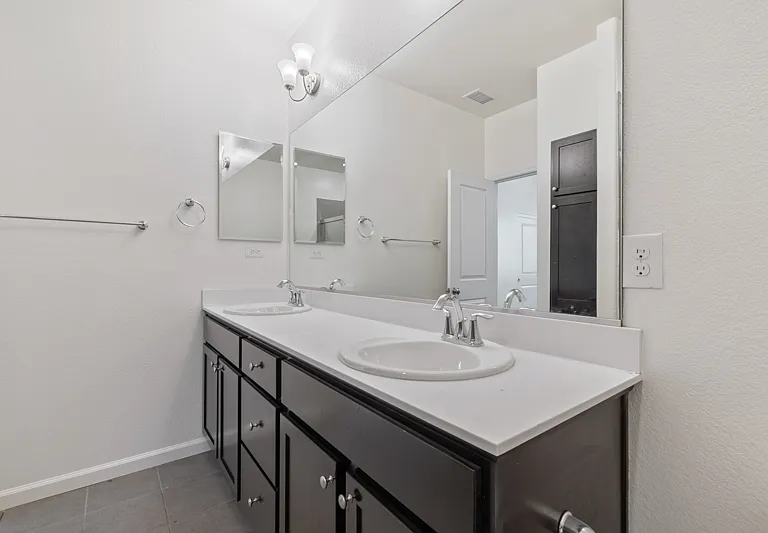 285 Mark Jeffrey Ln — Photo 15