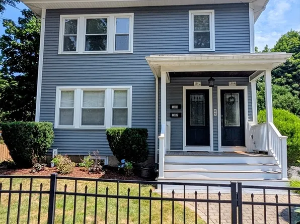 184 Parmenter Rd #2, West Newton, MA 02465