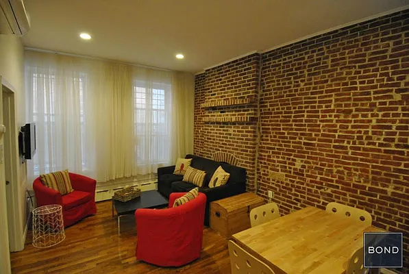 Rented by Bond New York | media 18