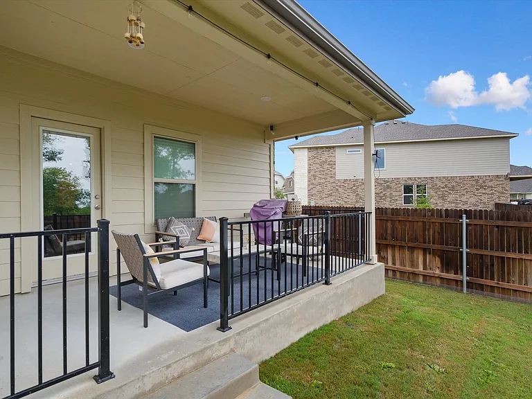 17117 Orinda Ln — Photo 28