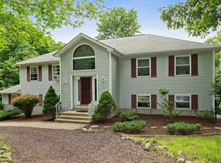 78 Oak Ridge Cir, Mahopac, NY 10541
