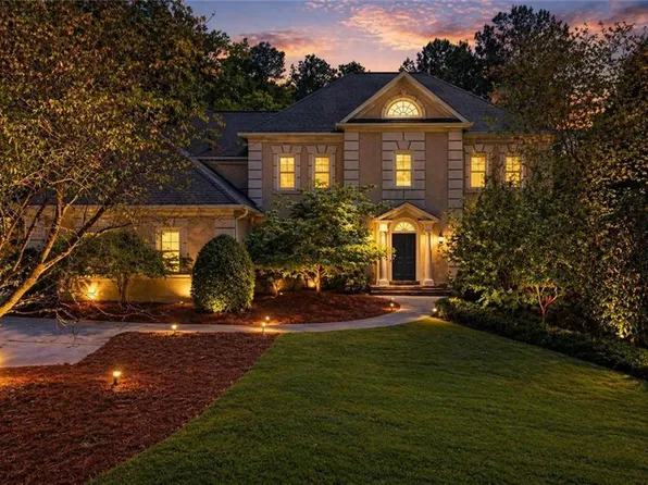 3610 Mansions Pkwy, Berkeley Lake, GA 30096