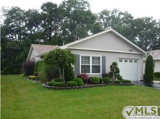 40 Blue Ridge Dr, Brick, NJ 08724