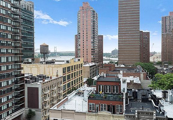 5th image of 245 E 93rd St APT 10H