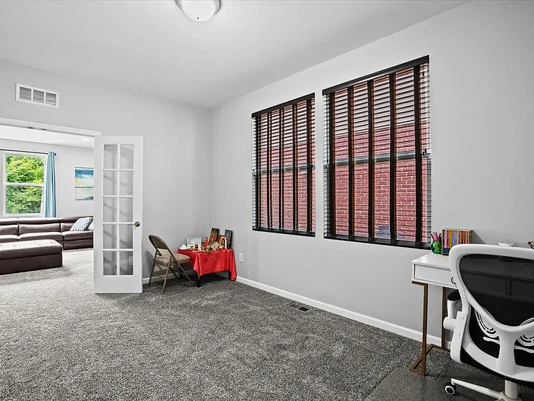 49645 Hartwick Dr — Photo 21