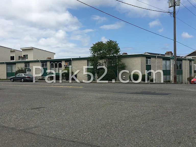 4002 S Warner St #7 — Photo 3