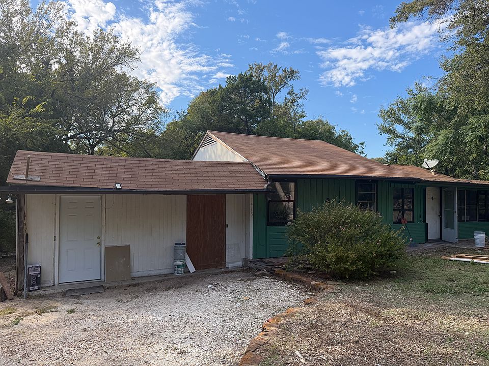 1st image of 1441 N Joe Wilson Rd