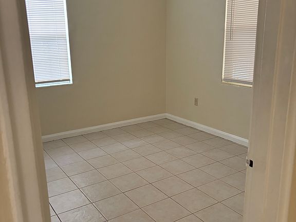 4th image of 2223 N Florida Ave