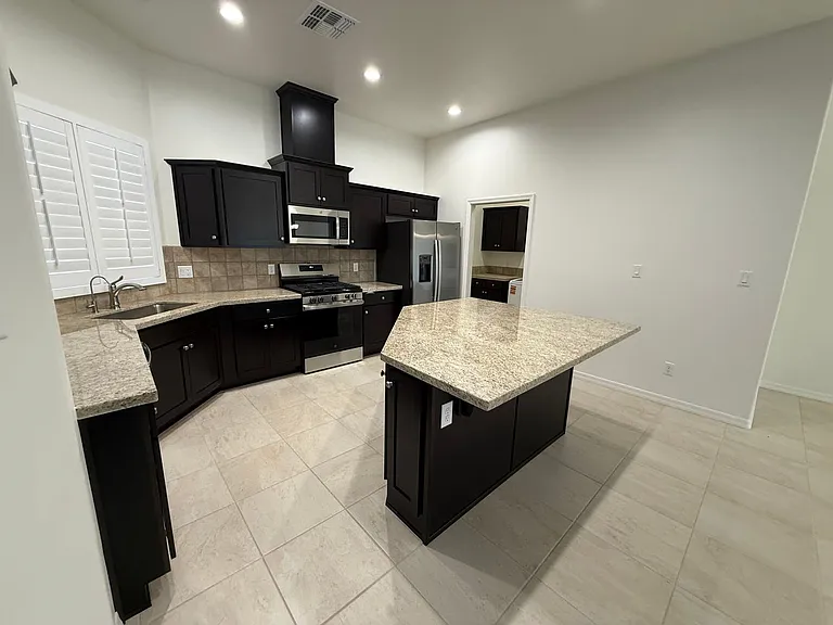 3383 W 36th Pl — Photo 8