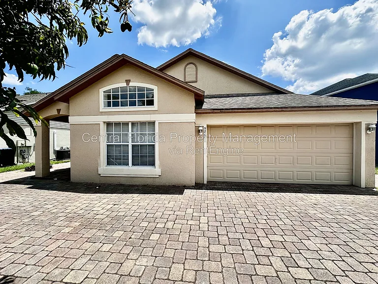 9217 Telfer Run — Photo 1
