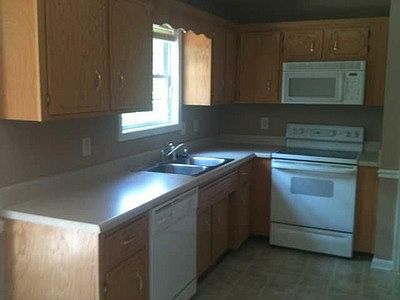 3rd image of 2575 Elkmont Dr