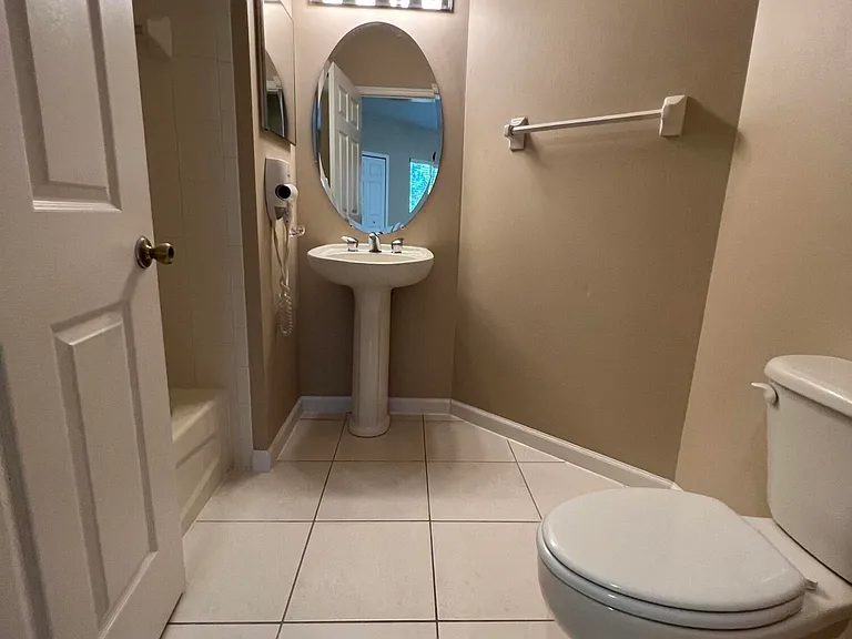 8242 Mulligan Cir #B — Photo 6