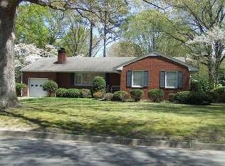 3 Fleming Cir, Newport News, VA 23606