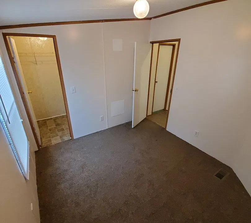 157 Ragland Ln
