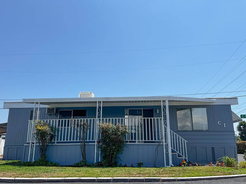 1st image of 380 N Citrus Ave #C1