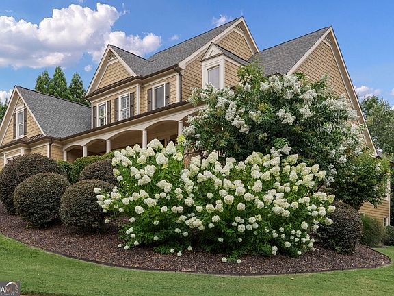 3rd image of 373 Flatstone Way