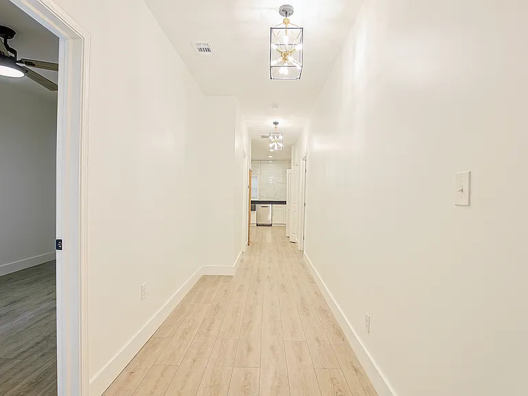 1170 Niles Ave NW — Photo 10