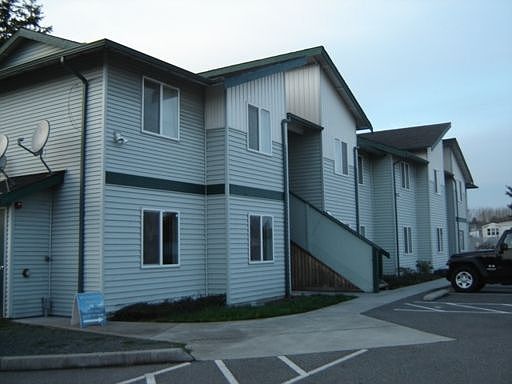 1st image of 260 NE 7th Ave APT B202