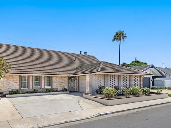 21052 Amberwick Ln, Huntington Beach, CA 92646