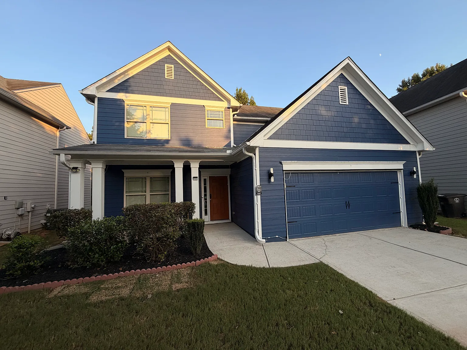 5029 Manning Dr — Photo 2