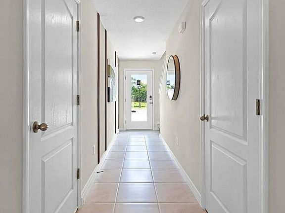 2nd image of 528 Zinfandel Dr #87