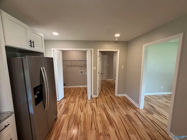 507 Woodland St NW — Photo 9