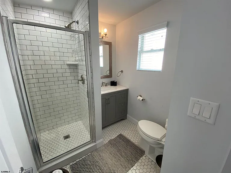 9313 Ventnor Ave — Photo 16