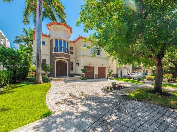 4161 N Bay Rd, Miami Beach, FL 33140