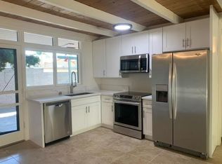 7452 Eads Ave, La Jolla, CA 92037