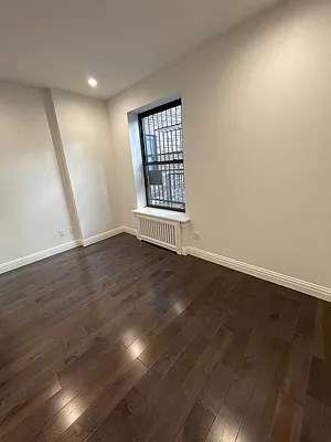 Rented by CNYC Apartments | media 18