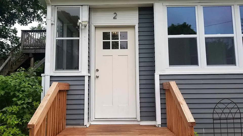 2 bed, 1000 sqft, $1,750 — Photo 1