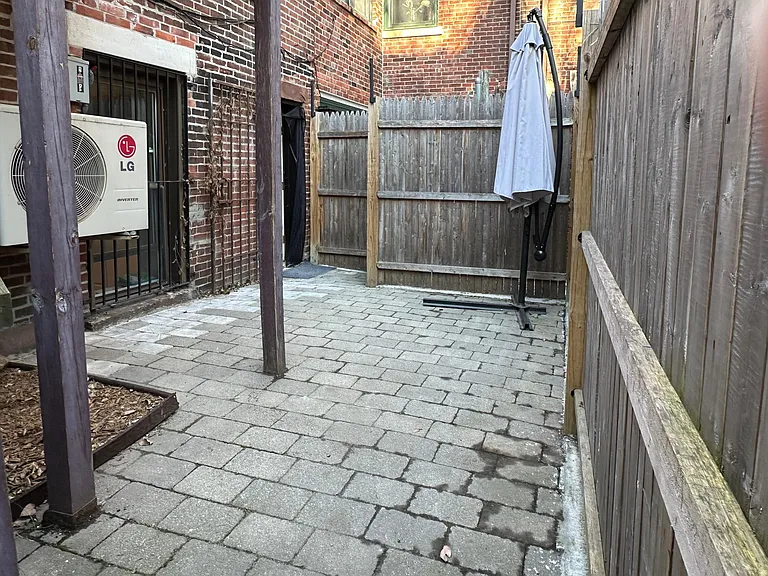 520 Shawmut Ave #1 — Photo 17