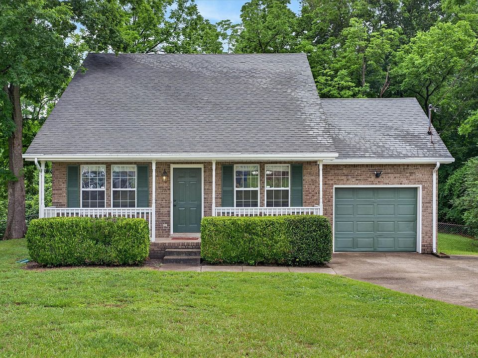 1st image of 377 Brook Mead Dr