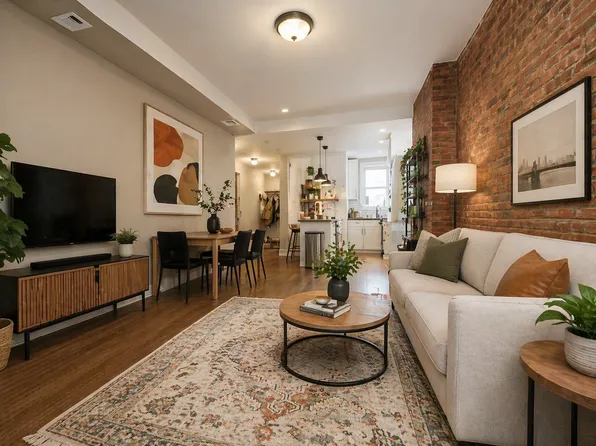 205 Street James's Place image 1 of 26