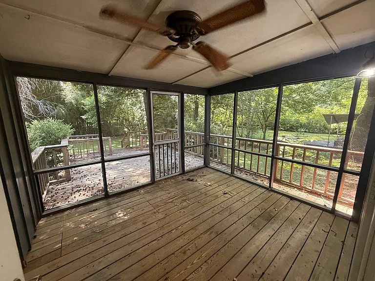36 Beechwood Dr — Photo 14