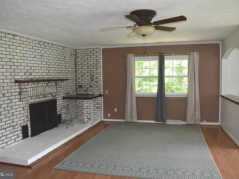 1259 Holly Vista Dr — Photo 4