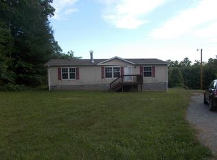 845 English Rd, Rocky Mount, VA 24151