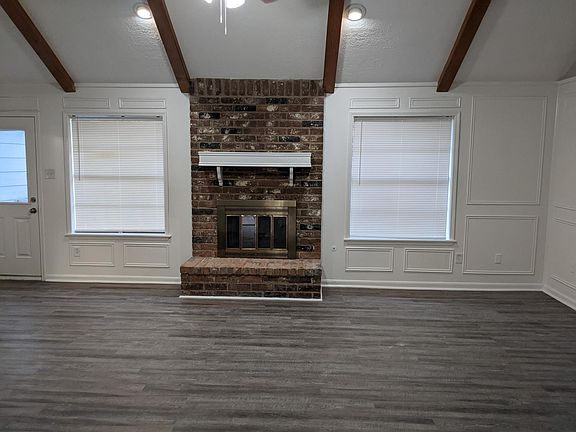 3rd image of 15611 Falling Creek Dr