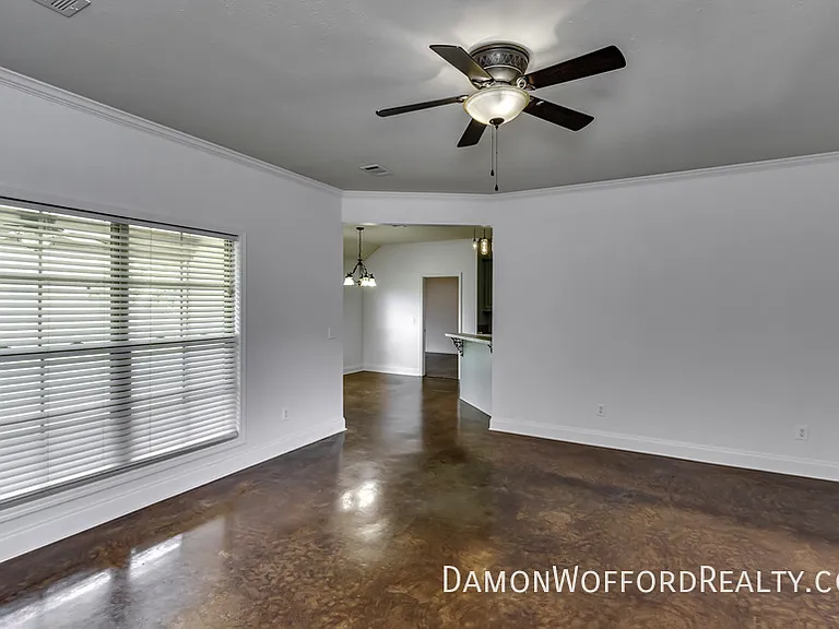 107 Emry Cv — Photo 67
