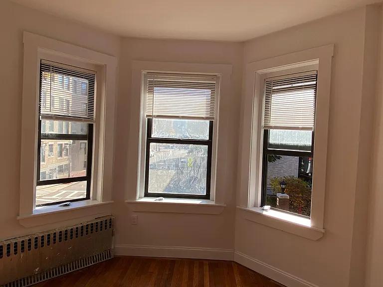 69 Gainsborough St #5 — Photo 8