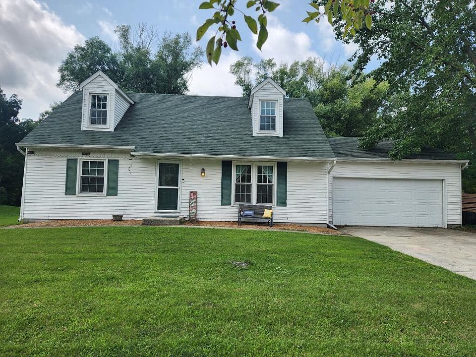 1st image of 17494 Willowbrook Dr