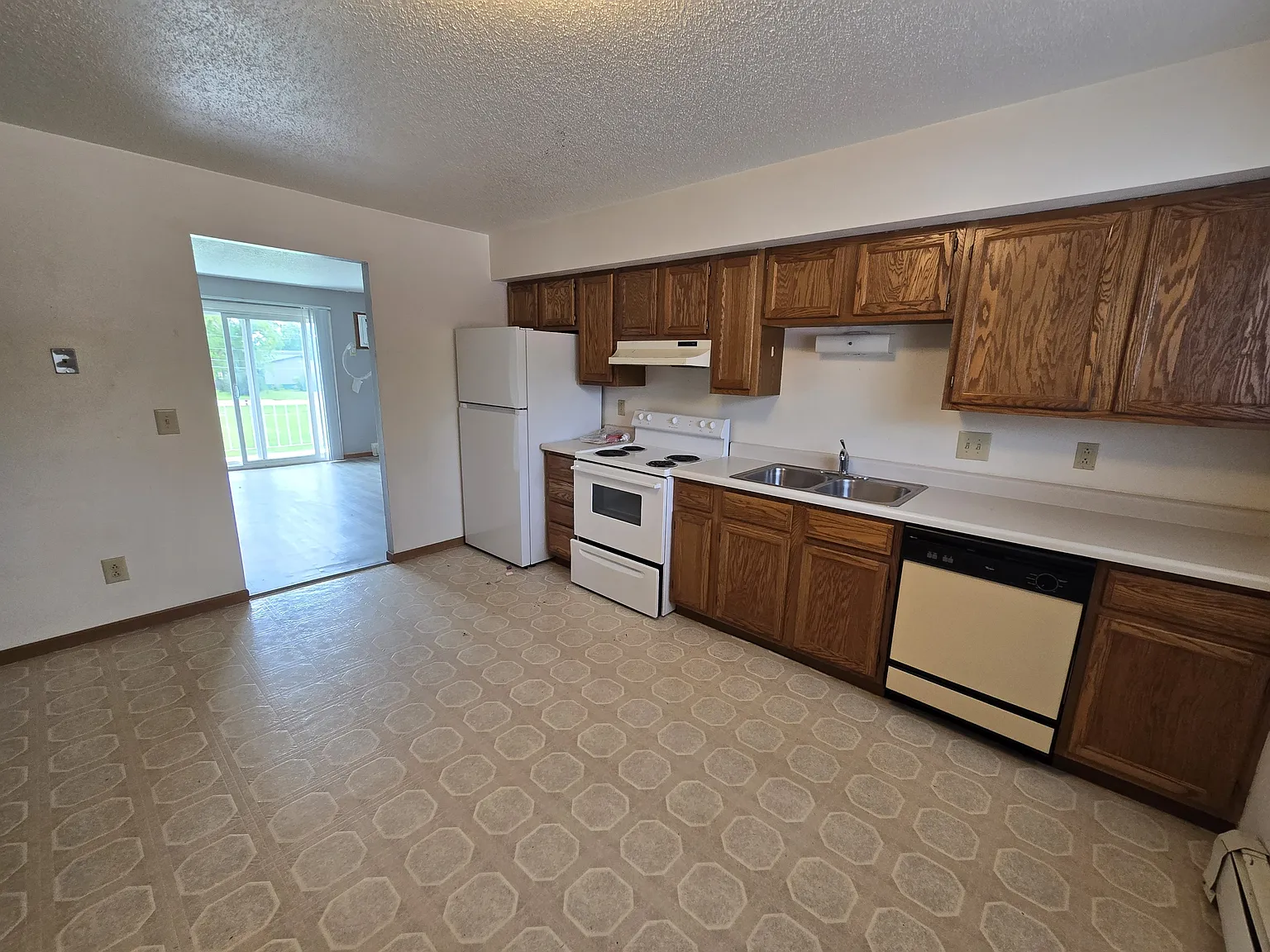 101 16th Avenue Northwest #26 - 1 — Photo 2