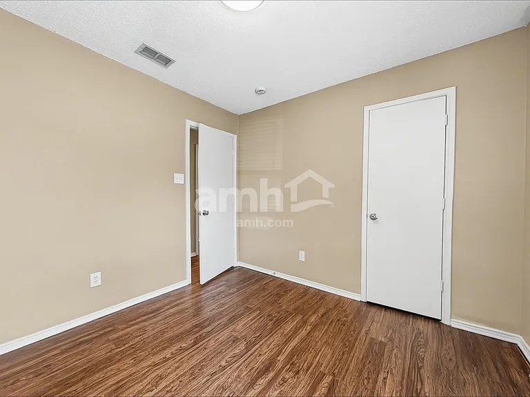 4652 Cool Ridge Ct — Photo 15