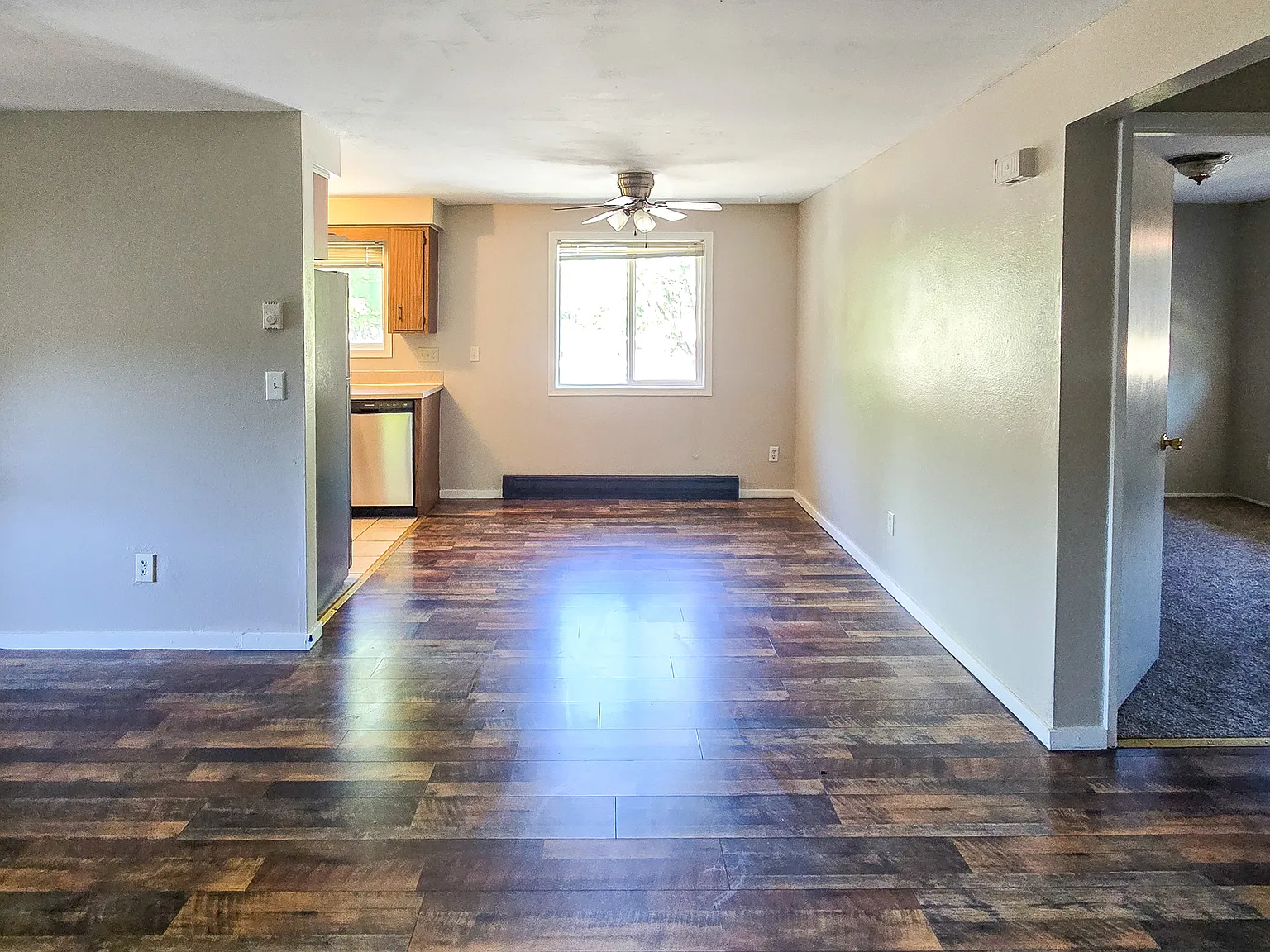 2 bed, 900 sqft, $1,150 — Photo 3