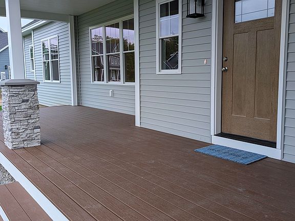 3rd image of 46 Pebble Court #11