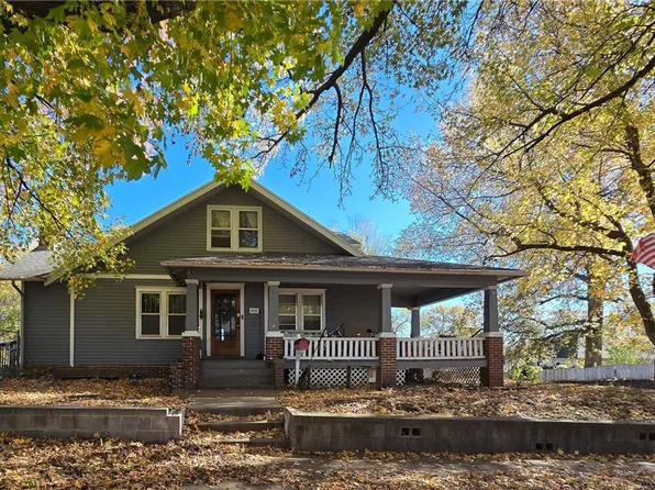 1415 S 34th St, Saint Joseph, MO 64507