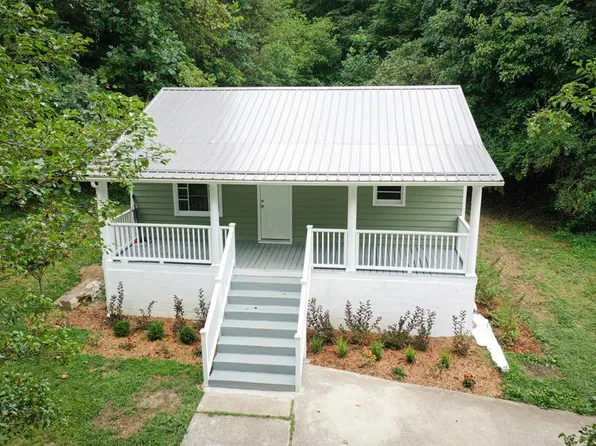 5867 Cleveland Rd, Cleveland, VA 24225