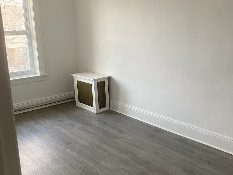 161 Bay 43 St #1 — Photo 1