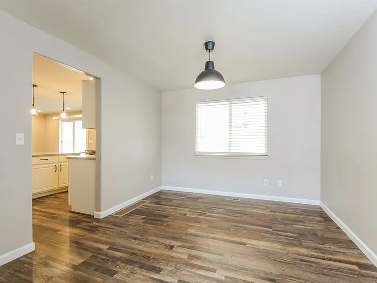 13922 Hudson Way — Photo 7